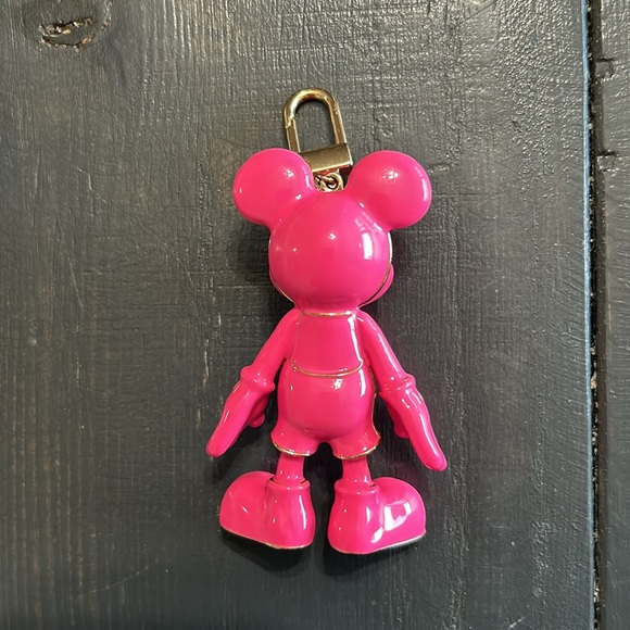 Pink Mickey Mouse bag charm from baublebar. - Picture 4 of 4
